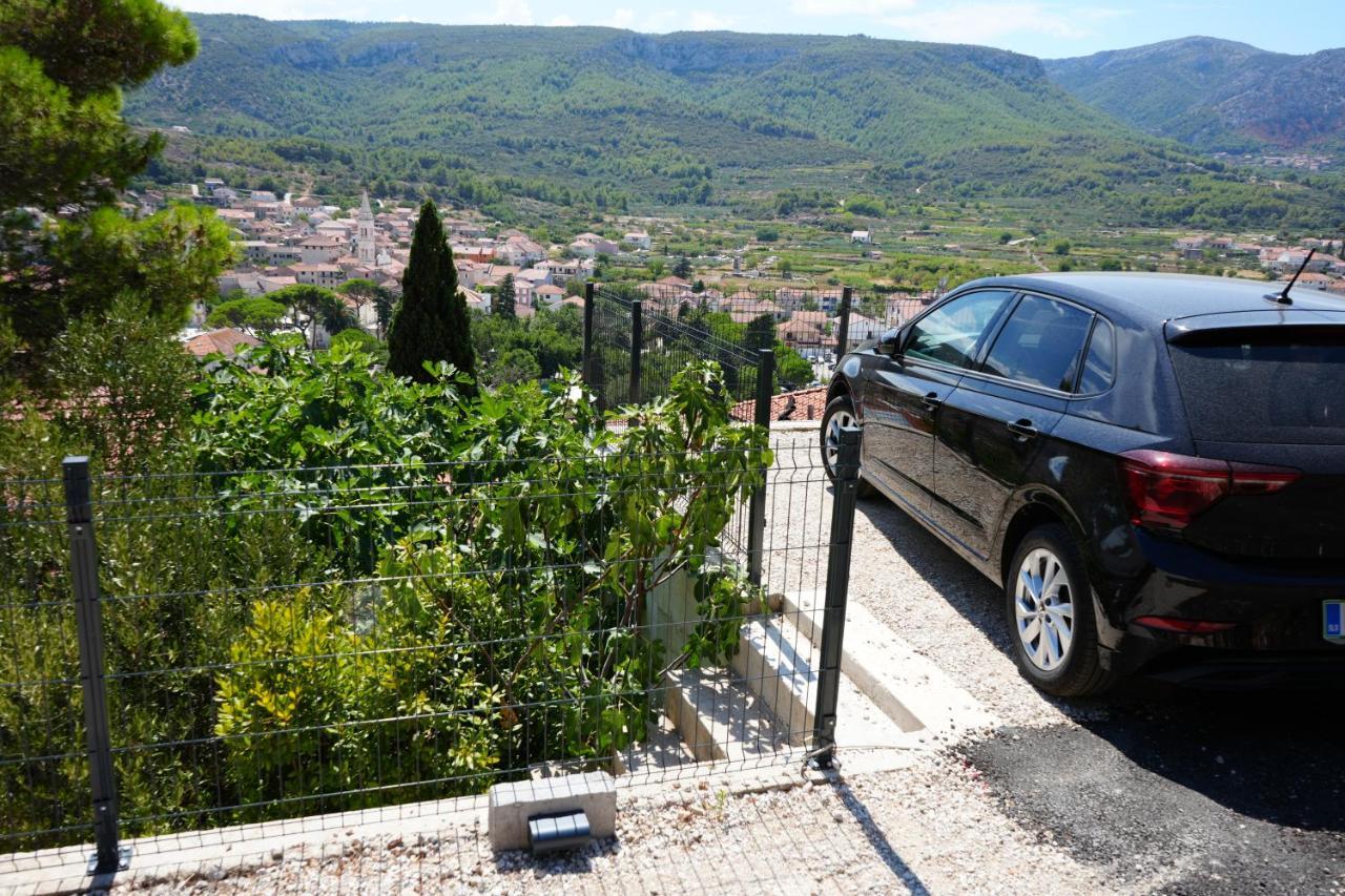 Bellavista 2+2 * Jelsa (Hvar)