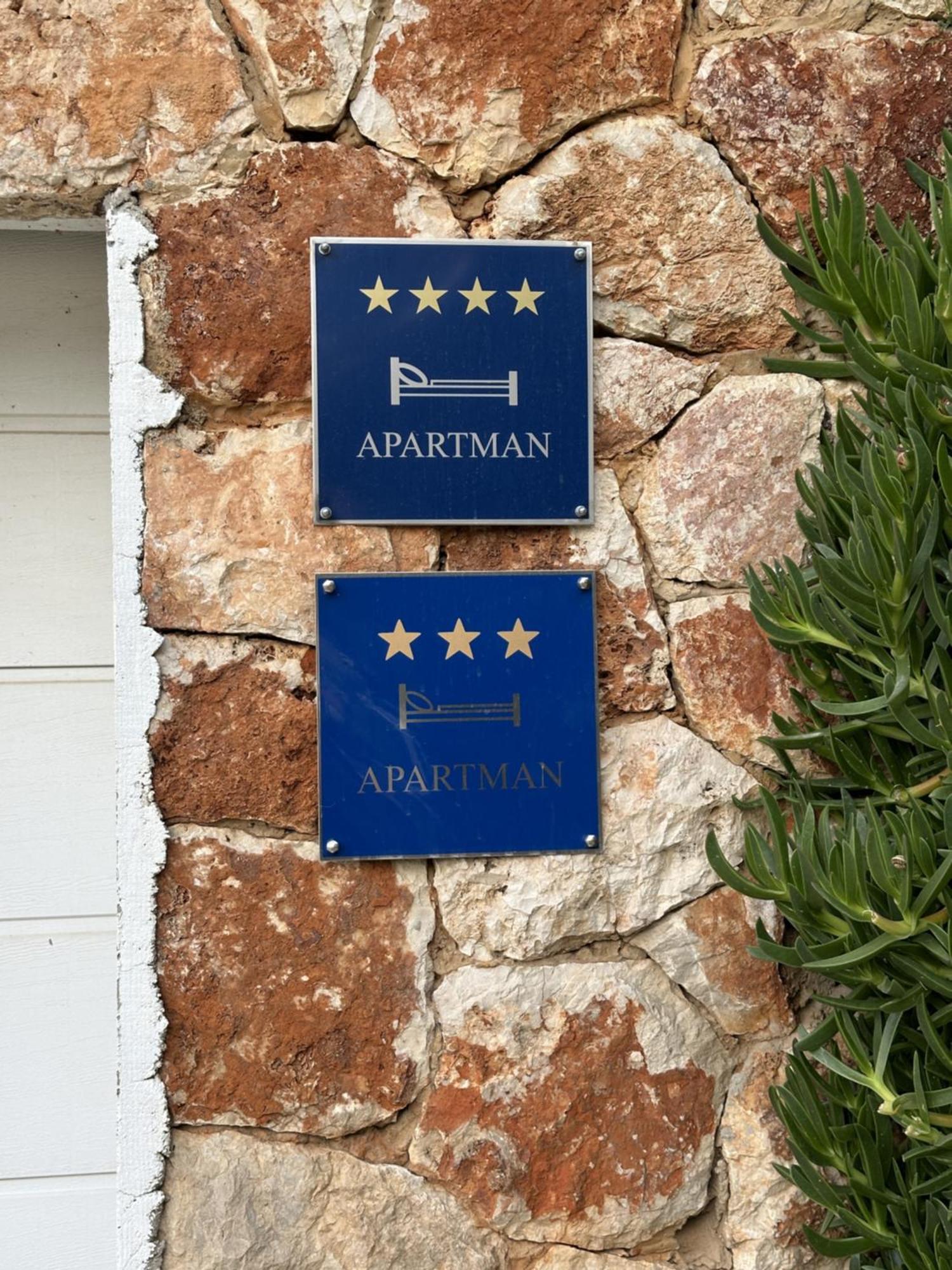 Apartment Bellavista 2+2 Jelsa (Hvar)